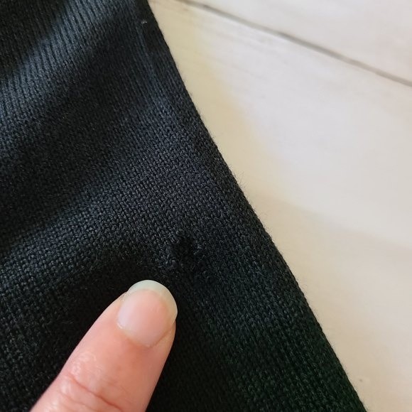 Ann Taylor LOFT Black Tunic Sweater - Deep V-Neck, Long Sleeve, Size 2 - Picture 6 of 12